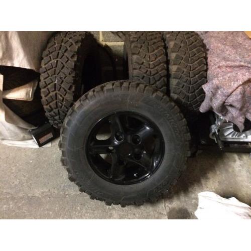 Land Rover Wheels and Off Road Tyres