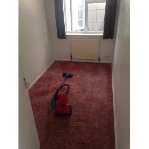 1 bedroom to rent in property to share