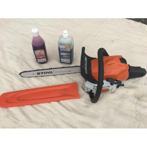 Stihl MS 211 - 16”/40cm Petrol Chainsaw - MINT CONDITION USED ONLY ONCE - BARGAIN!