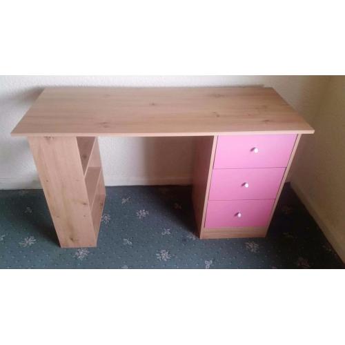 Small desk with pink draws