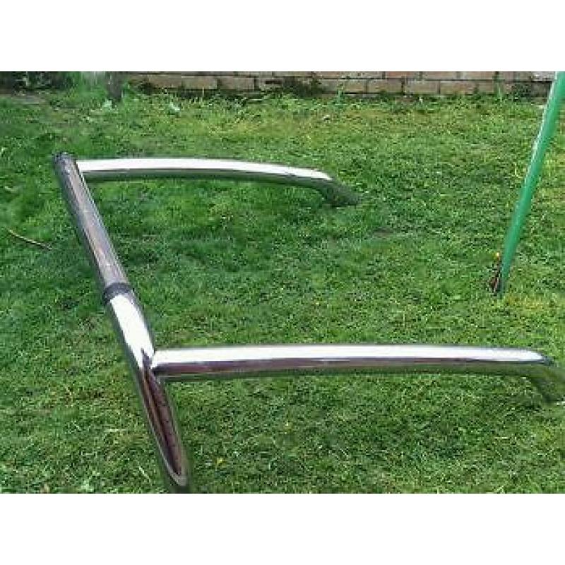 L 200 roll bar
