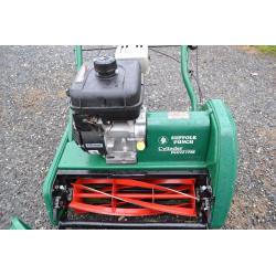 Petrol Lawnmower - Self Propelled Qualcast 17sk & Scarifier OFFERS