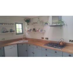 kitchen fitter, carpenter, joiner, painter, decorator, handyman