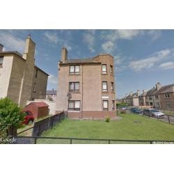 I have a 2 double bedroom 2nd floor flat I would like a large 1 bed boxroom/ 2 bed ground floor flat
