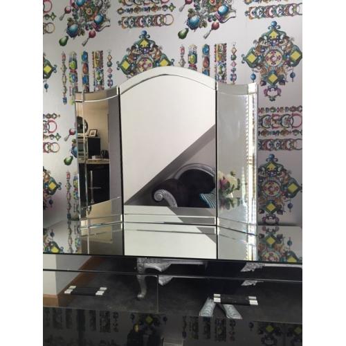 3 piece Mirrored glass furniture. Dressing table, mirror and 3 drawer chest
