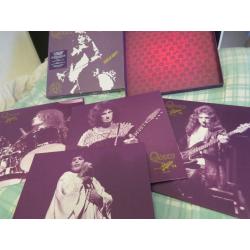 QUEEN LIVE AT THE RAINBOW 74' VINYL BOX SET UN PLAYED.