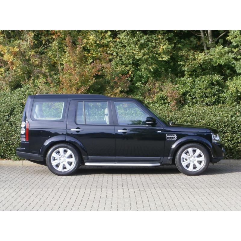 Land Rover Discovery SDV6 SE TECH (black) 2015-09-04