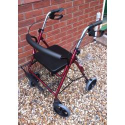 4 wheeled walking aid/frame with seat
