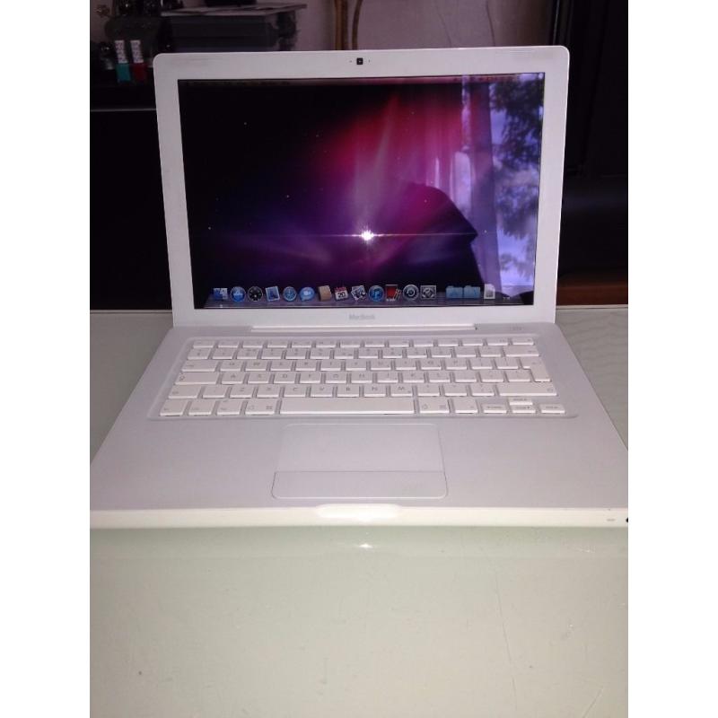 Macbook A1181 13-inch 2007