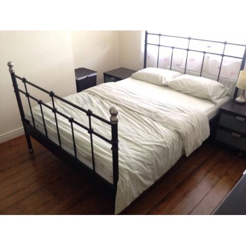 Full 5 piece bedroom set including mattress