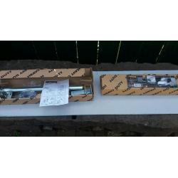 Roof rack roller bars 2 off