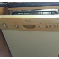 Hotpoint dishwasher
