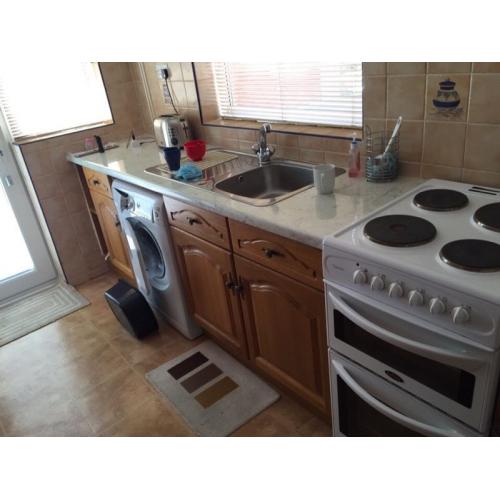 Free oak kitchen