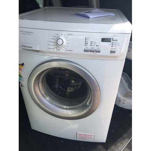 WASHING MACHINE 7KG ELECTROLUX EWF 1074