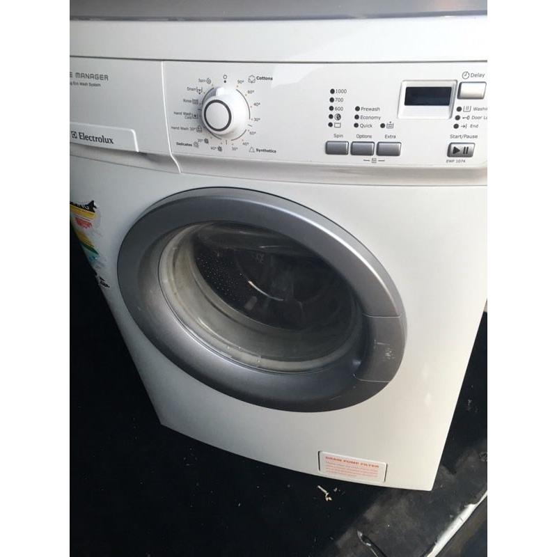 WASHING MACHINE 7KG ELECTROLUX EWF 1074