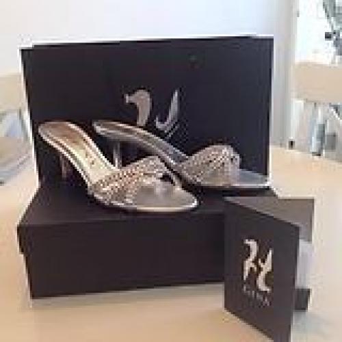 Gina Shoes