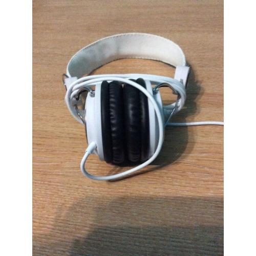 No fear amplifi Headphones