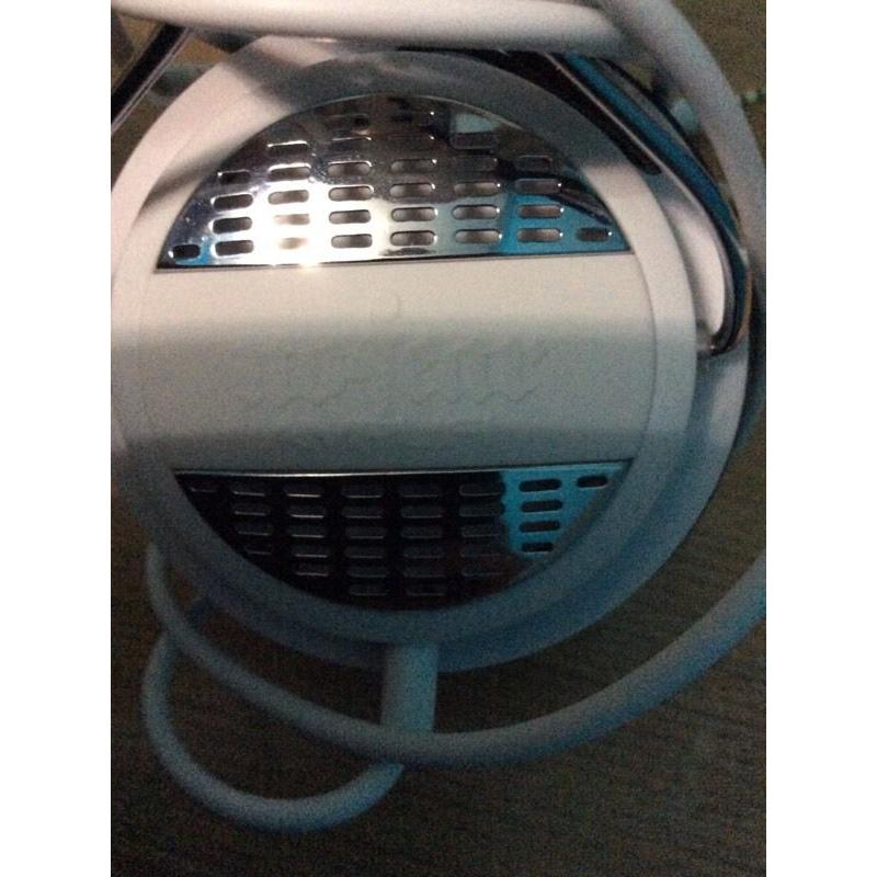 No fear amplifi Headphones