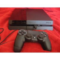 PS4 Console with Game, Controller and All Leads - Comes Boxed - Immaculate Condition