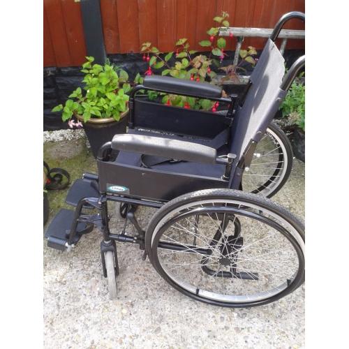 LOMAX SELF PROPELLING WHEELCHAIR