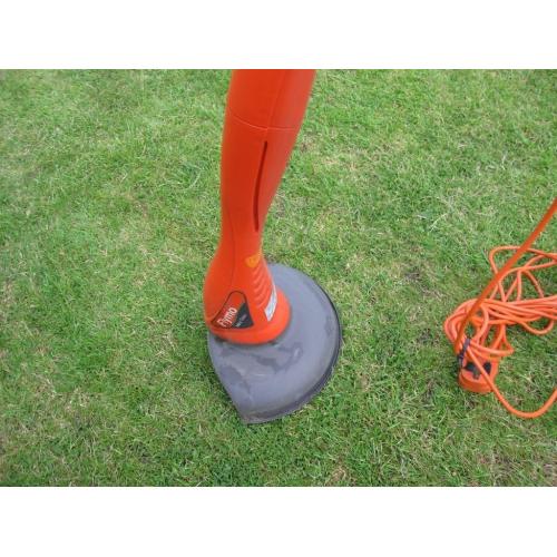 FLYMO ELECTRIC STRIMMER