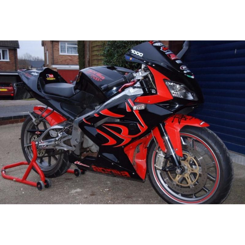 Aprilia RS 125 - Superb Bike - custom paint and loads of extras - very well maintained