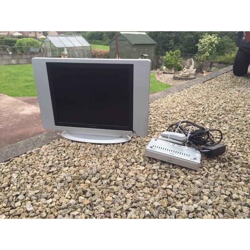 Tv and digital box for sale.