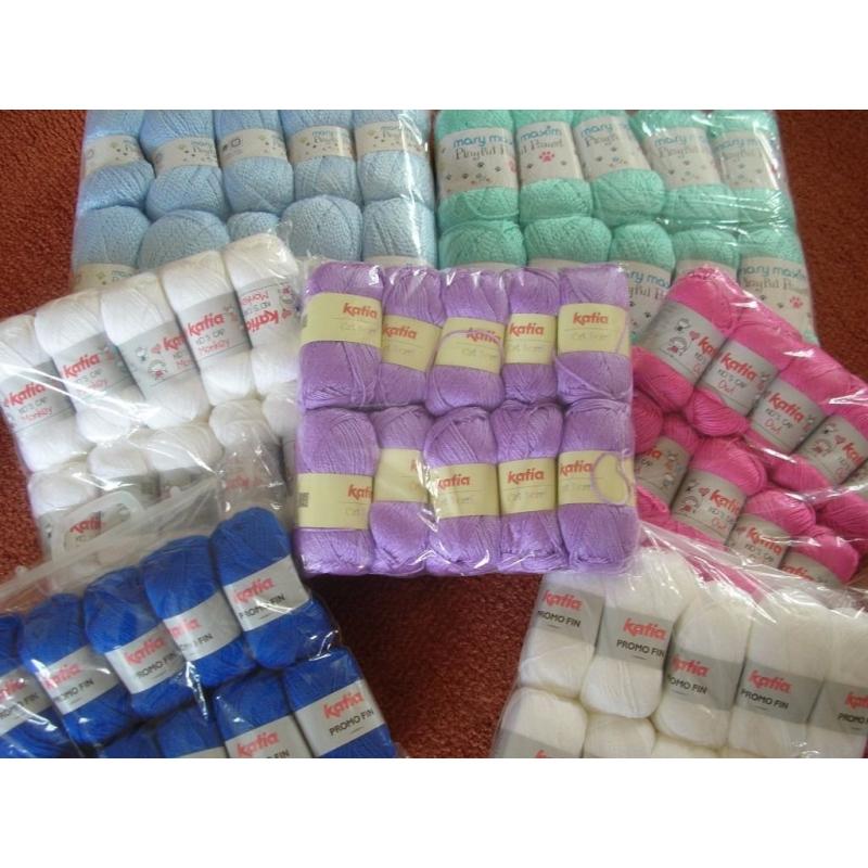 Knitting Wool baby Wool 70 Balls new & Banded