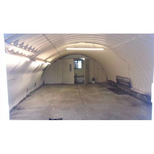 Garage Workshop storage Studio to rent, yard, camper conversion, racing, caravans, bikes