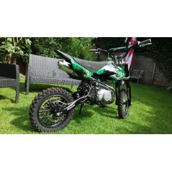 120CC STOMP PITBIKE** VERY LOOKED AFTER* BEST ON GUMTREE*