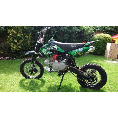 120CC STOMP PITBIKE** VERY LOOKED AFTER* BEST ON GUMTREE*