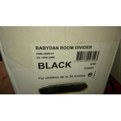 Babydan room divider/ playpen/ fireguard