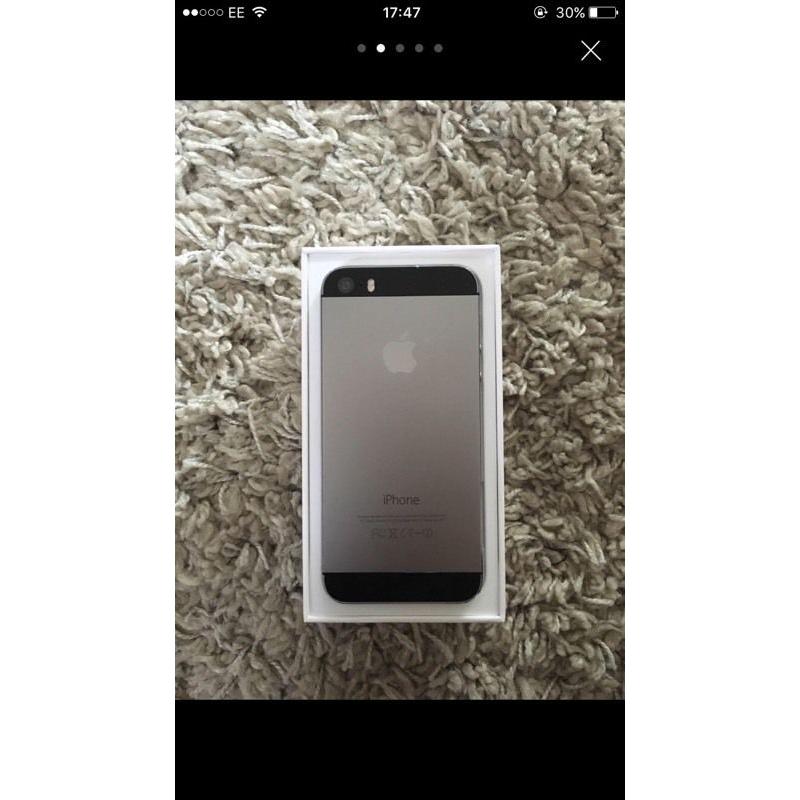 iPhone 5s space grey 16GB on vodafone