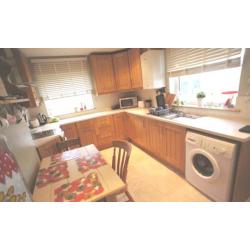 Double room to rent in a 4-bed house in Cathay's, Cardiff.