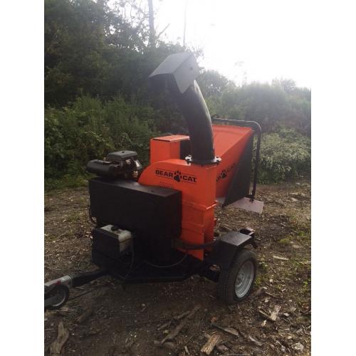 WOOD CHIPPER BEARCAT