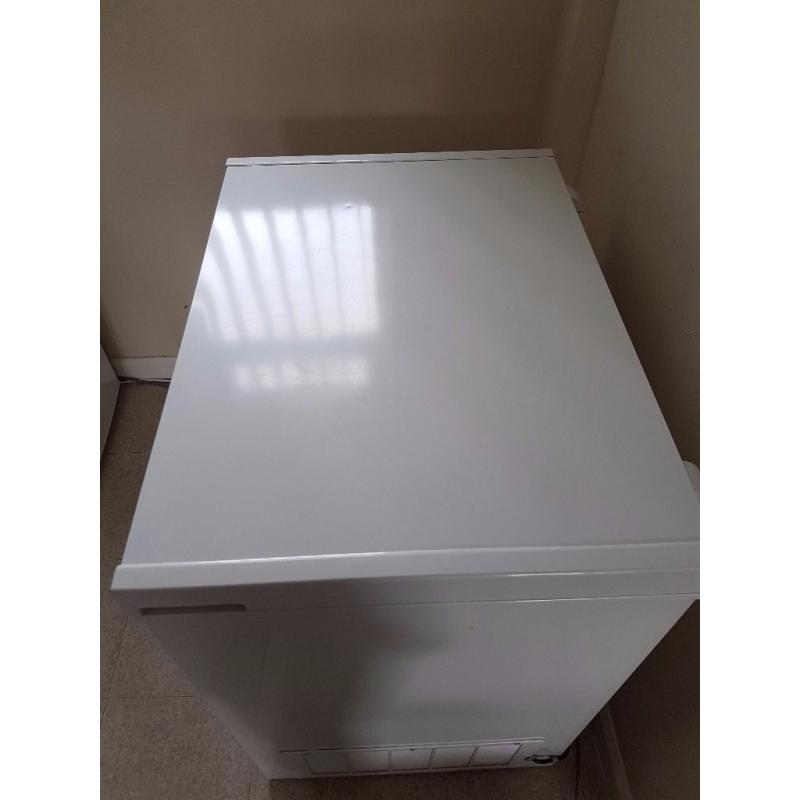 145 litre chest freezer