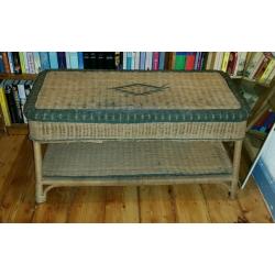 Old wicker table - garden / upcycling project - lovely detail. IN NEED OF SOME TLC