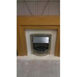 Oak veneer fireplace with dimplex adagio electric fire