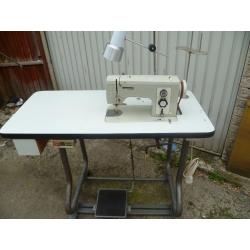 Bernina 852 Freehand Embroidery Industrial sewing machine