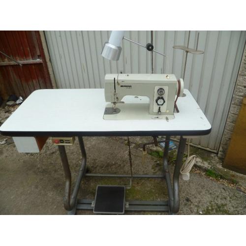 Bernina 852 Freehand Embroidery Industrial sewing machine