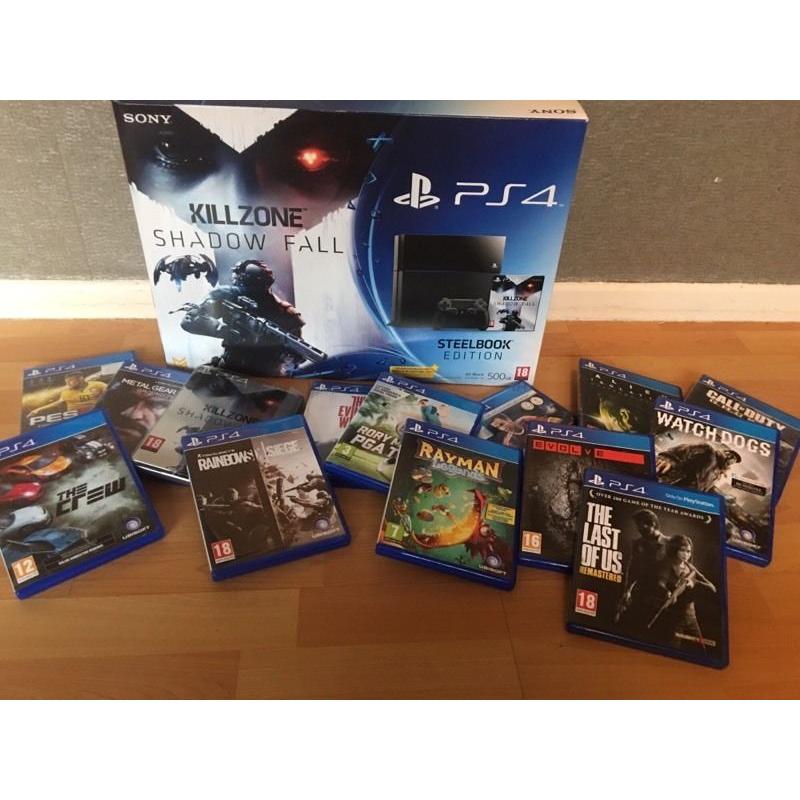 PlayStation 4. with 14 top games*FULLY BOXED*