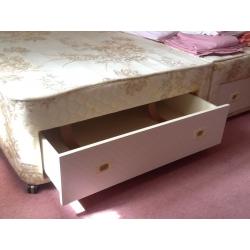 4 draw double divan