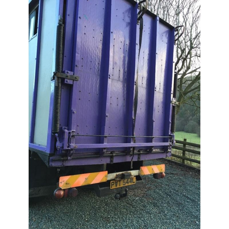 Bedford TK, Historic Vehicle Lorry for Sale. Woman owner since 1997, Lorry first registered in 1972