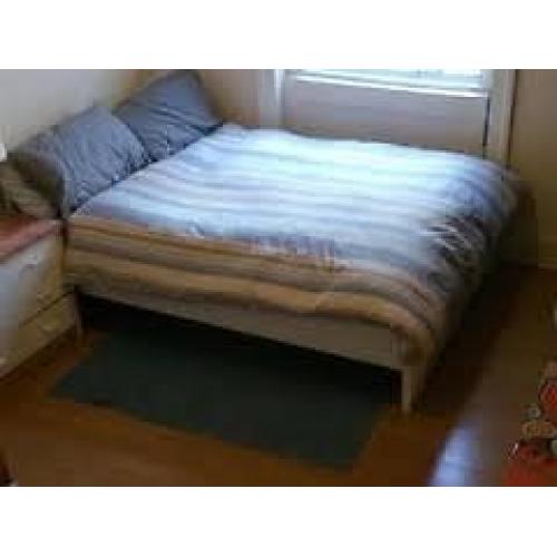 LOVELY DOUBLE ROOM MINUTES FROM BERMONDSEY STATION