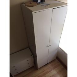Wardrobe and chest drawers