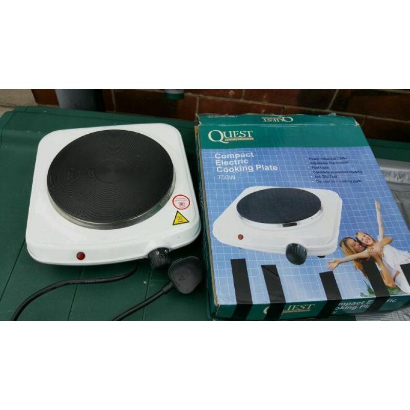 Quest electric hot plate and kettle