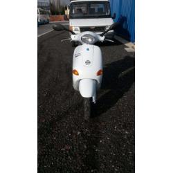 Vespa et2 50cc scooter
