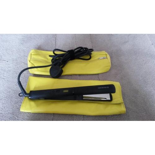 Brand new THX digital hair straighteners with heat mat & storage case