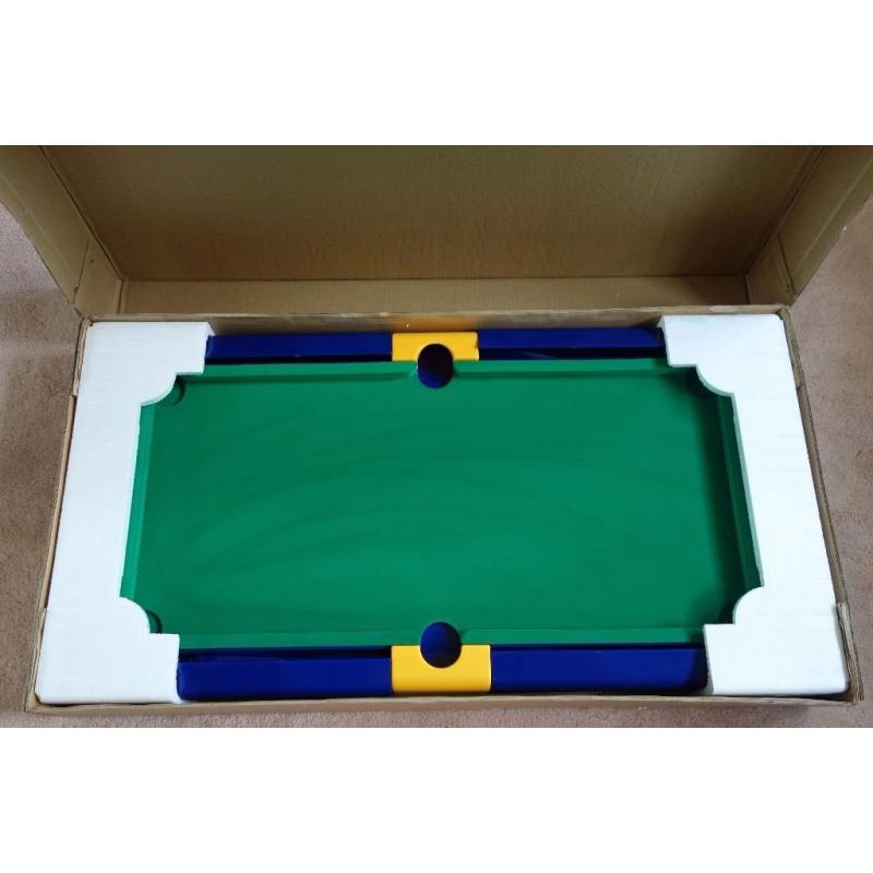 Childrens Top-Billard Table. 37" x 20". Brand NEW. Suitable for ages 4+. Snooker Pool.