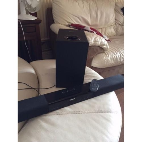 Sound Bar / Home Cinema. Philips HTL 2150/12